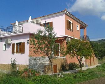 Vassilis Studios - Petra - Building