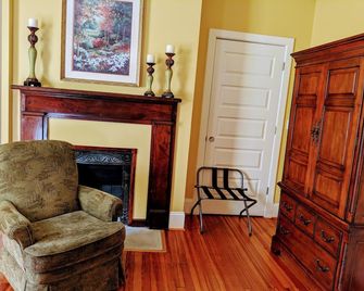 Grand Lux Inn - Tullahoma - Schlafzimmer