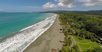 Iguana Lodge & Spa Beach Resort - Puerto Jiménez - Beach