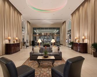 Hilton Indianapolis Hotel & Suites - Indianápolis - Lobby
