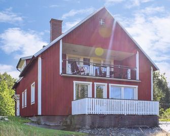 Cozy Apartment In Vetlanda With Sauna - Vetlanda - Gebouw