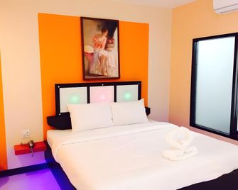 Jirapa Modern Resort - Ban Phan Sadet Nok - Bedroom