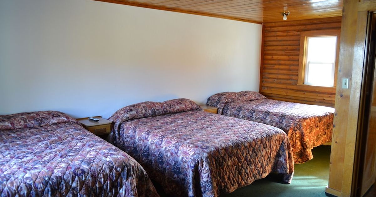 The Village Inn Motel and Restaurant from 86. Challis Hotel Deals