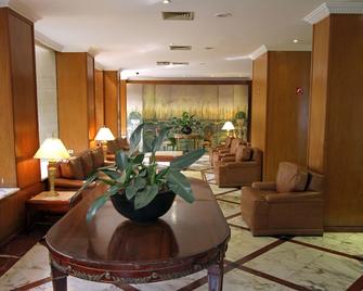 San Raphael Hotel - São Paulo - Hall d’entrée