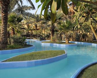Montrose - A Mayfair Collection Hotel - Kuwait City - Bể bơi