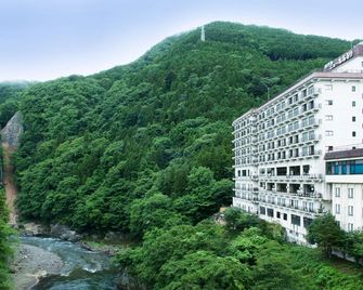 Hotel New Ohruri - Nikkō - Building