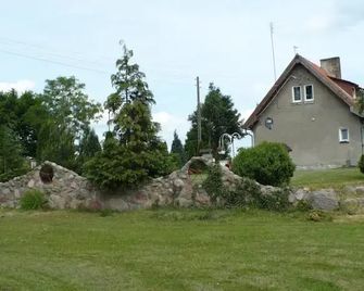 Ranczo Ryn - Ryn - Widok na zewnątrz