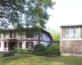 Exceptional house in a unique natural setting - Castets - Будівля