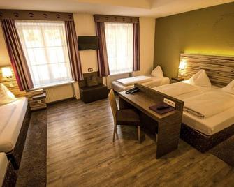 Double room with shower, WC - Hotel Dollinger - Innsbruck - Soveværelse