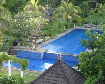 Blue Hill Resort Tulamben - Kubu - Pool