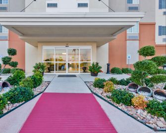 Candlewood Suites Decatur Medical Center By IHG - Decatur - Будівля