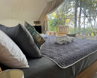 Luxurious Glamping Domes set in the mountains at just 10 minutes from the beach! - Sámara