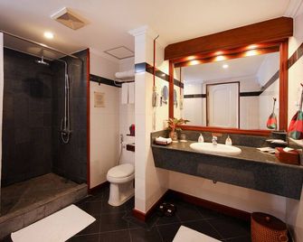 Victoria Chau Doc Hotel - Chau Doc - Bathroom