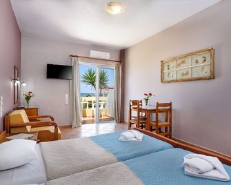 Irinoula Dreams - Kamisiana - Bedroom