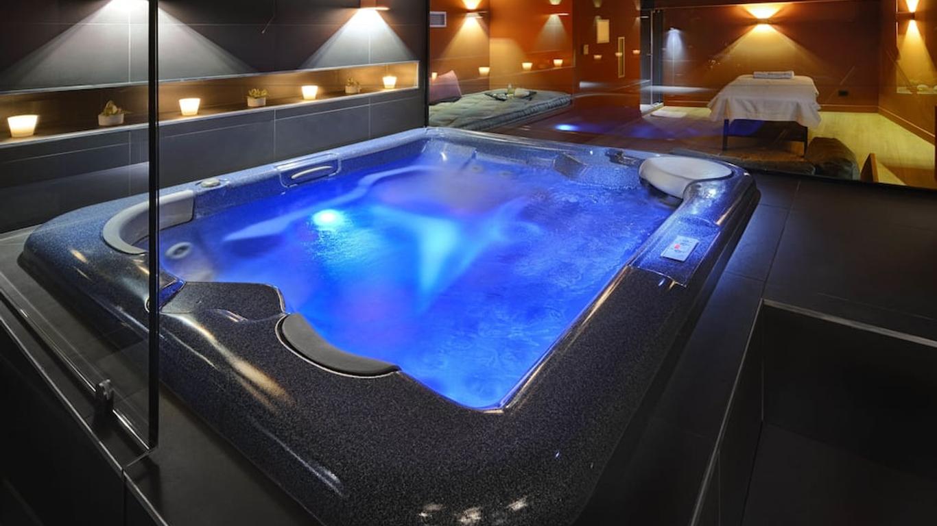 Lake Spirit Boutique Hotel & Spa