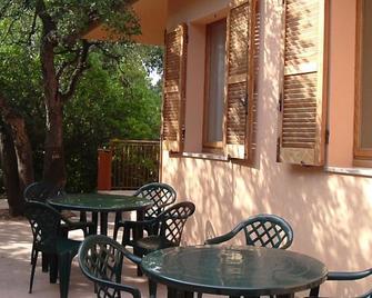 Villa Patrizia sul Lago - Capoterra