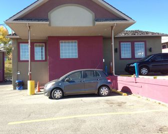 Canadas Best Value Inn Calgary Chinook Station - Calgary - Rakennus