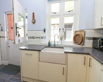 3 Railway Cottages, Pet Friendly In Appleby-In-Westmorland - Appleby-in-Westmorland - Küche