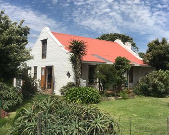 The surf shack - Hermanus - Gebäude