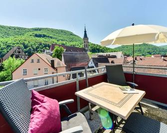 Flair Hotel Vier Jahreszeiten - Bad Urach - Balkon