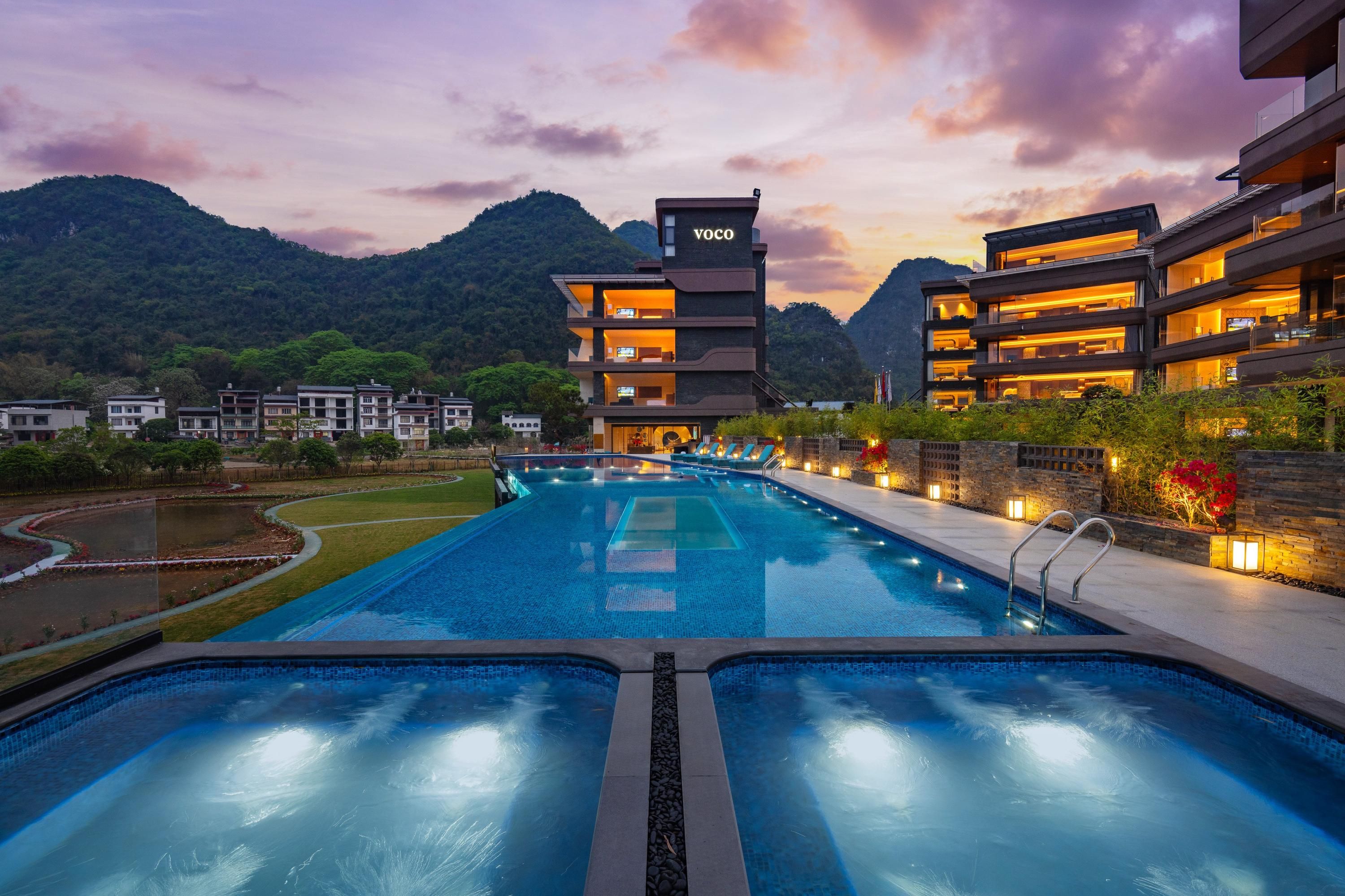 Voco Guilin Yangshuo by IHG - גילין - בריכה