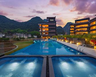 Voco Guilin Yangshuo By IHG - Guilin - Pool