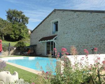 L'orchidée Sauvage - Bohas-meyriat-rignat - Journans - Piscina