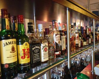 Hotel Montagna Delmondo - Valkenburg aan de Geul - Bar