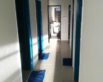 Tempo - Semporna - Hallway