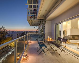 Scale Suites - Álimos - Balcón