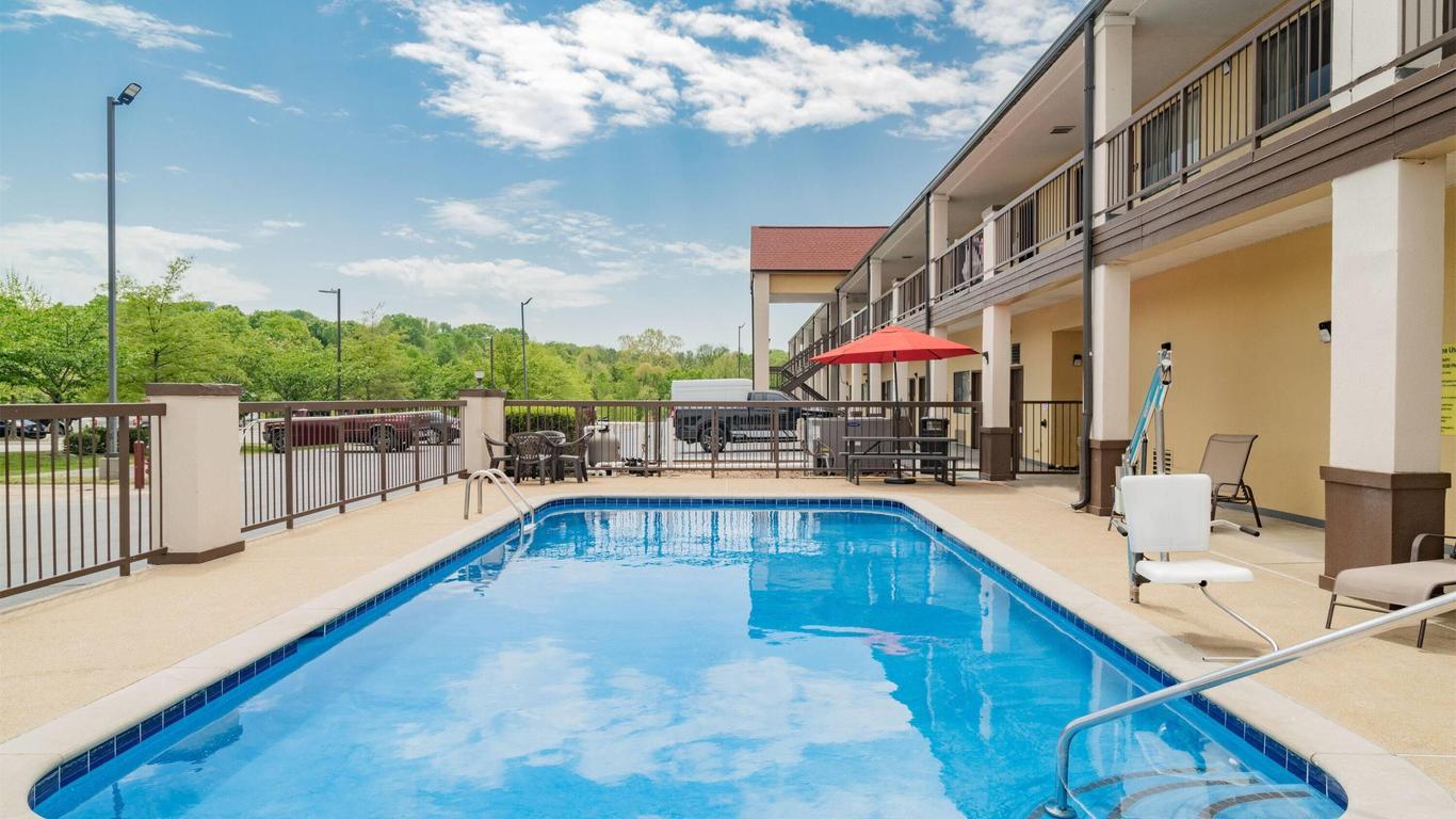 Super 8 by Wyndham Columbia