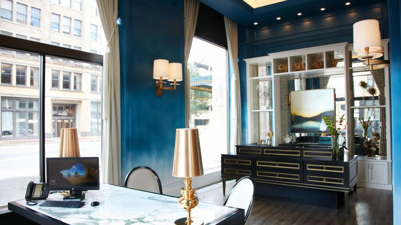 Elyton Hotel Autograph Collection