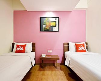 ZEN Rooms Pluit Bandengan - Yakarta - Habitación