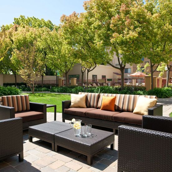 Patio view of Sonesta Select San Jose Airport