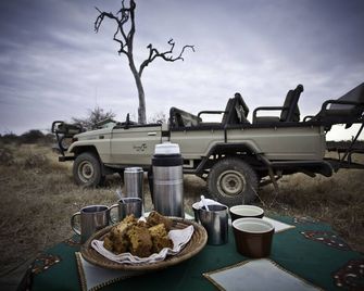 Sausage Tree Safari Camp - Hoedspruit