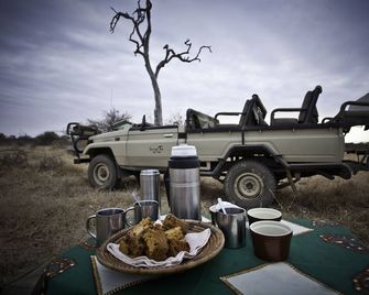 Sausage Tree Safari Camp - Hoedspruit