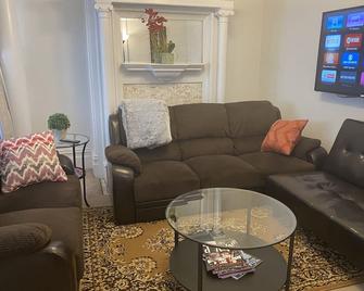 The Largest Victorian Rental in San Francisco - San Francisco - Wohnzimmer