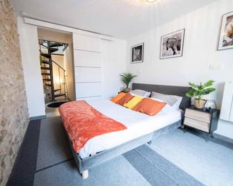 La Luna - Élégante Maison de Standing avec extérieur - 25 min de Paris - Achères - Chambre