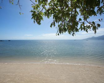 Cala Laiya - Laiya - Playa