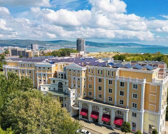 Rome Palace Deluxe - Sunny Beach