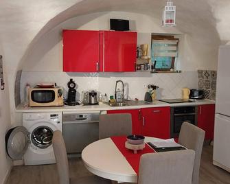 A L Escale Passa Païs - Le Poujol-sur-Orb - Cocina
