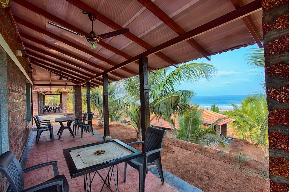 Beachfront Villas - Ganpati Pule - Balcony