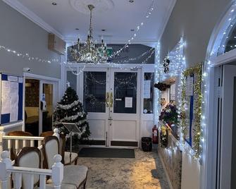 New Birchfield Hotel - Weston-super-Mare - Lobby