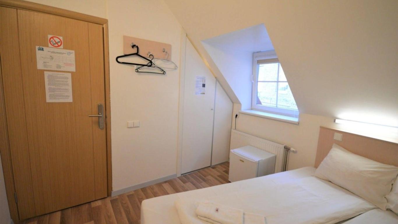 Stay Express Hotel