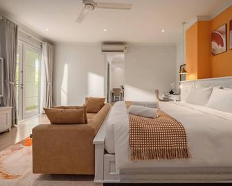 The Salt Villas Da Nang - 250sm 3br, 4ba & Kitchen - Da Nang - Bedroom
