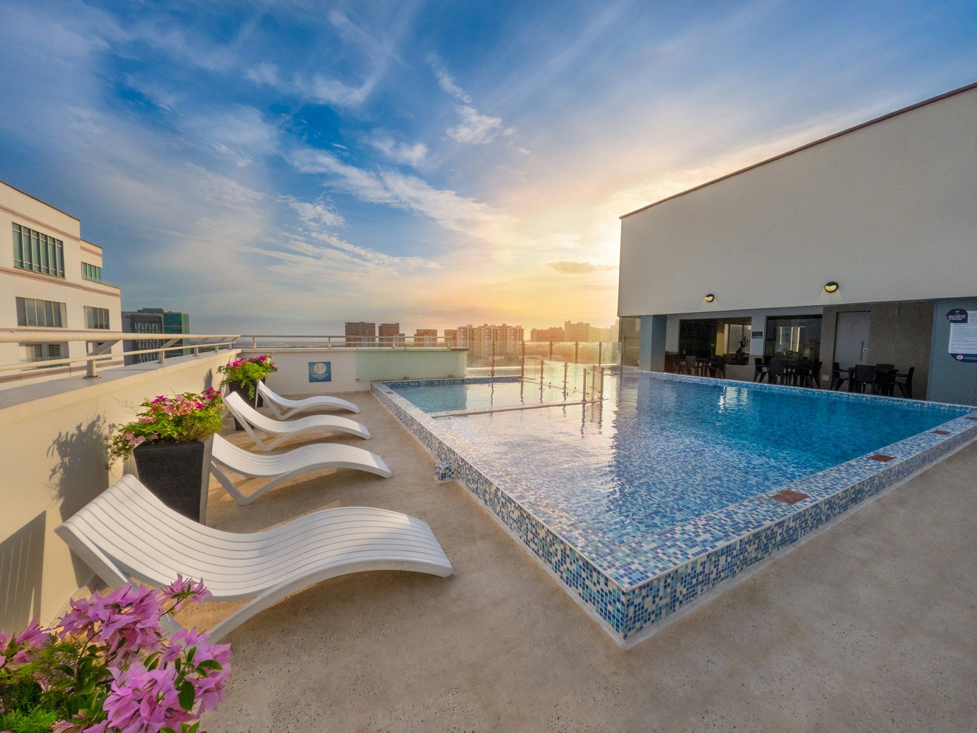Ghl Hotel Barranquilla - ברנקילה - בריכה