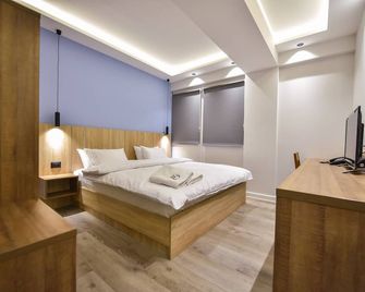 Baron Boutique Hotel Yerevan - 埃里溫 - 臥室