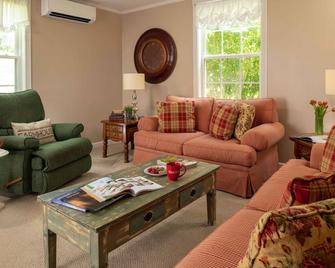 Orchard House B&B - Lovingston - Living room