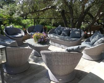 La Calanque du Boucharel - Saint-Aygulf - Patio