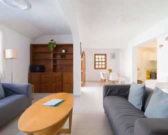 Great house private pool San Agustín By CanariasGetaway - Maspalomas - Living room